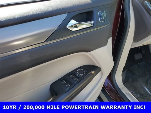 Used 2018 Lincoln MKC Premiere image 18