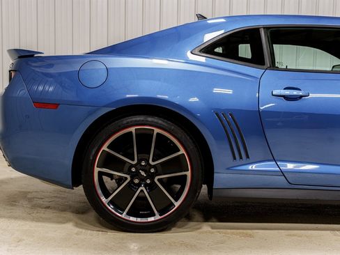 Used 2013 Chevrolet Camaro LT w/ Hot Wheels Special Edition RWD image 22