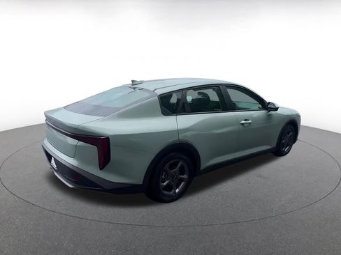 Used 2025 Kia K4 FWD image 15