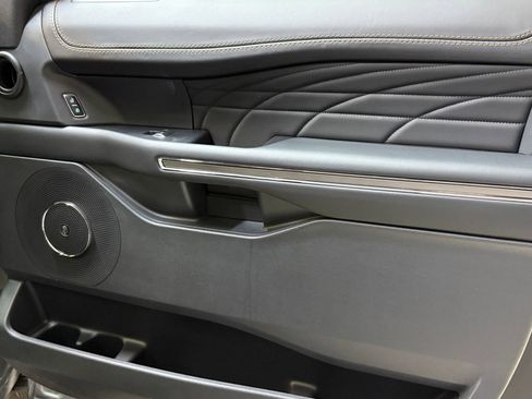 Used 2023 Ford Expedition Max Platinum image 53