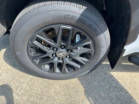 New 2026 Toyota Tundra SR5 RWD image 32