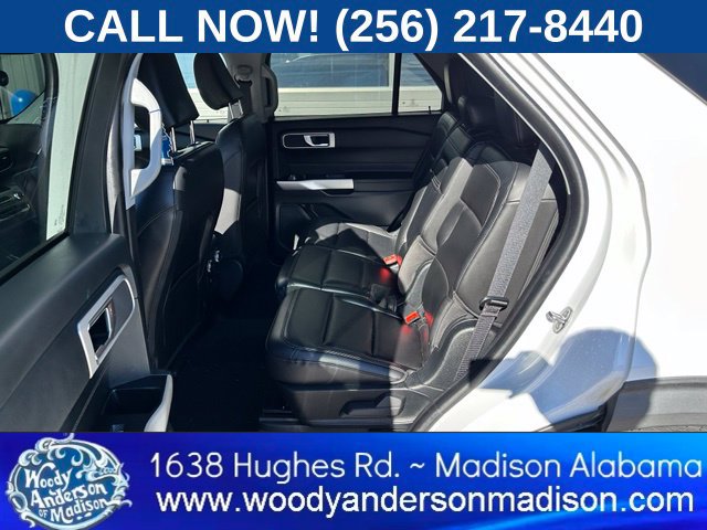 Used 2021 Ford Explorer XLT w/ Equipment Group 202A AWD/4WD image 17