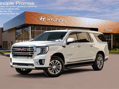 Used 2022 GMC Yukon XL SLT w/ SLT Luxury Package