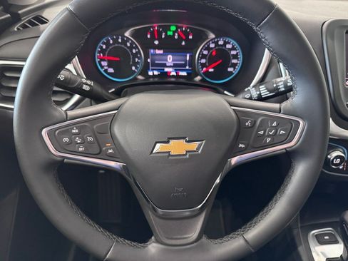 Certified 2024 Chevrolet Equinox LT AWD/4WD image 13