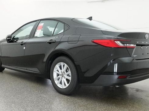 New 2026 Toyota Camry LE FWD image 21
