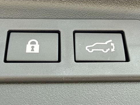 New 2026 Subaru Outback Touring AWD/4WD image 13