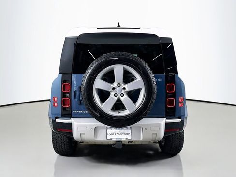 Used 2025 Land Rover Defender 110 S AWD/4WD image 10