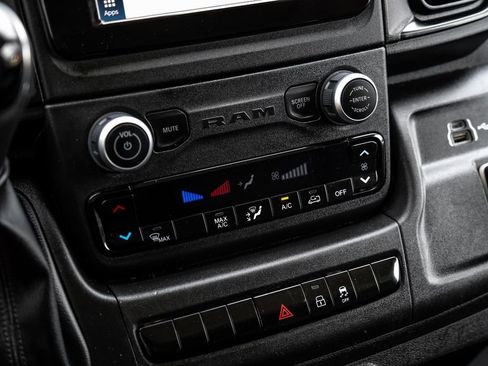 Used 2023 RAM ProMaster 2500 FWD image 21