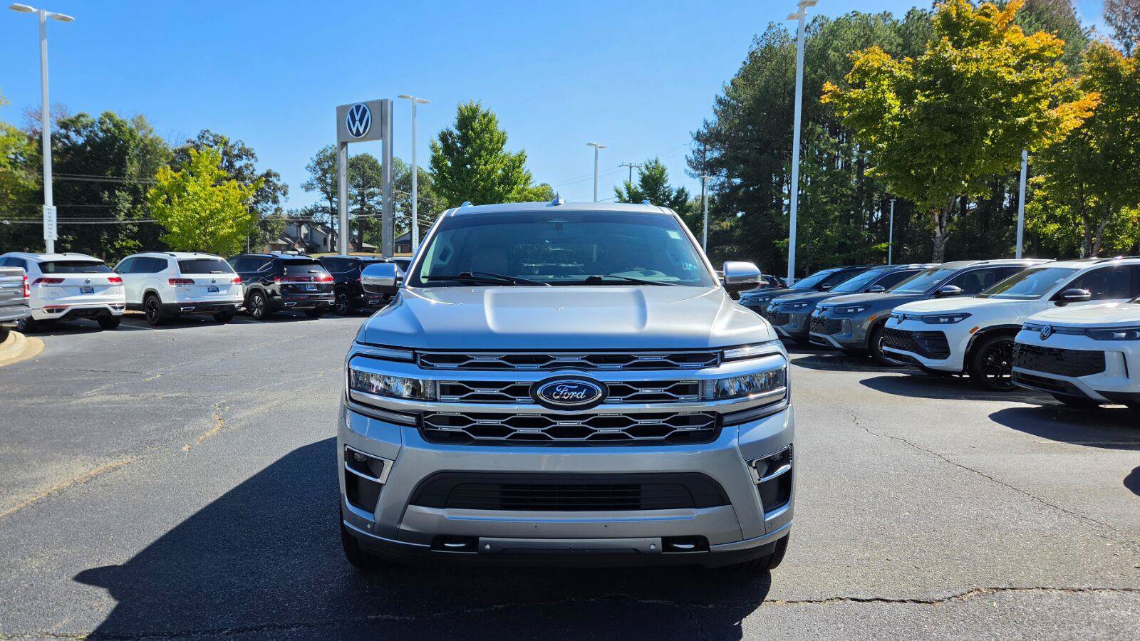 Used 2023 Ford Expedition Max Platinum AWD/4WD image 9