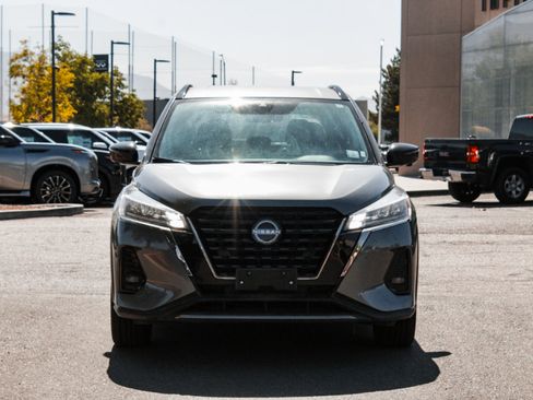Used 2024 Nissan Kicks SR FWD image 2