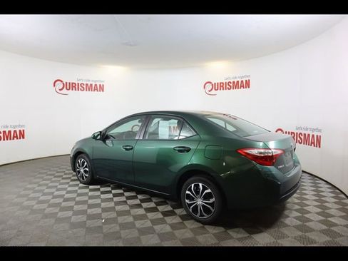 Used 2015 Toyota Corolla LE image 9
