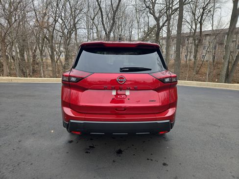 New 2026 Nissan Rogue SV image 8