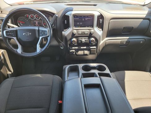Used 2019 Chevrolet Silverado 1500 RST AWD/4WD image 13