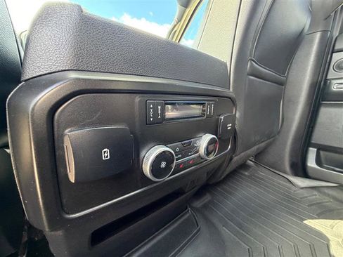 Used 2019 Ford Expedition Max Limited image 26