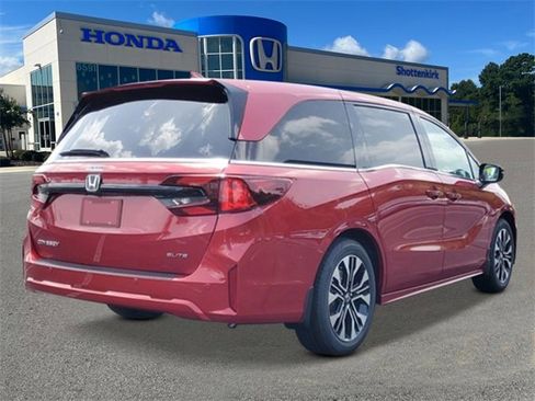 New 2026 Honda Odyssey Elite image 4