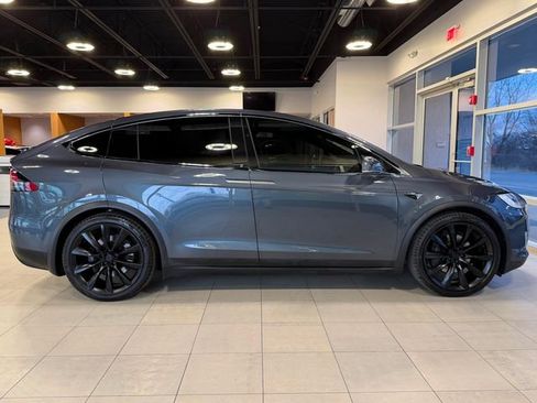 Used 2017 Tesla Model X 90D image 16
