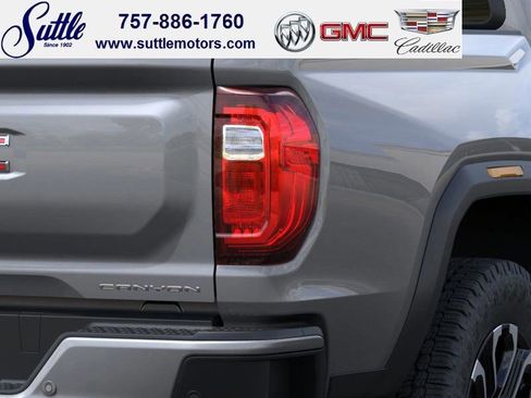 New 2026 GMC Canyon Denali image 11