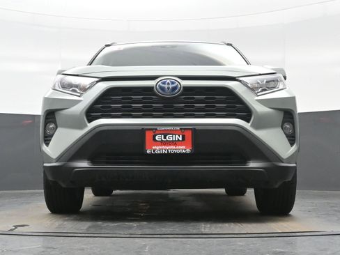 Used 2021 Toyota RAV4 XLE w/ Convenience Package image 27