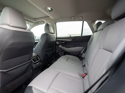 Used 2022 Subaru Outback Limited w/ Popular Package #2 image 42