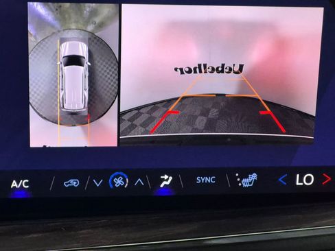 New 2026 Chevrolet Tahoe LT image 19