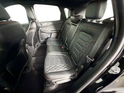 Used 2023 Ford Escape ST-Line Elite w/ Premium Technology Package AWD/4WD image 26