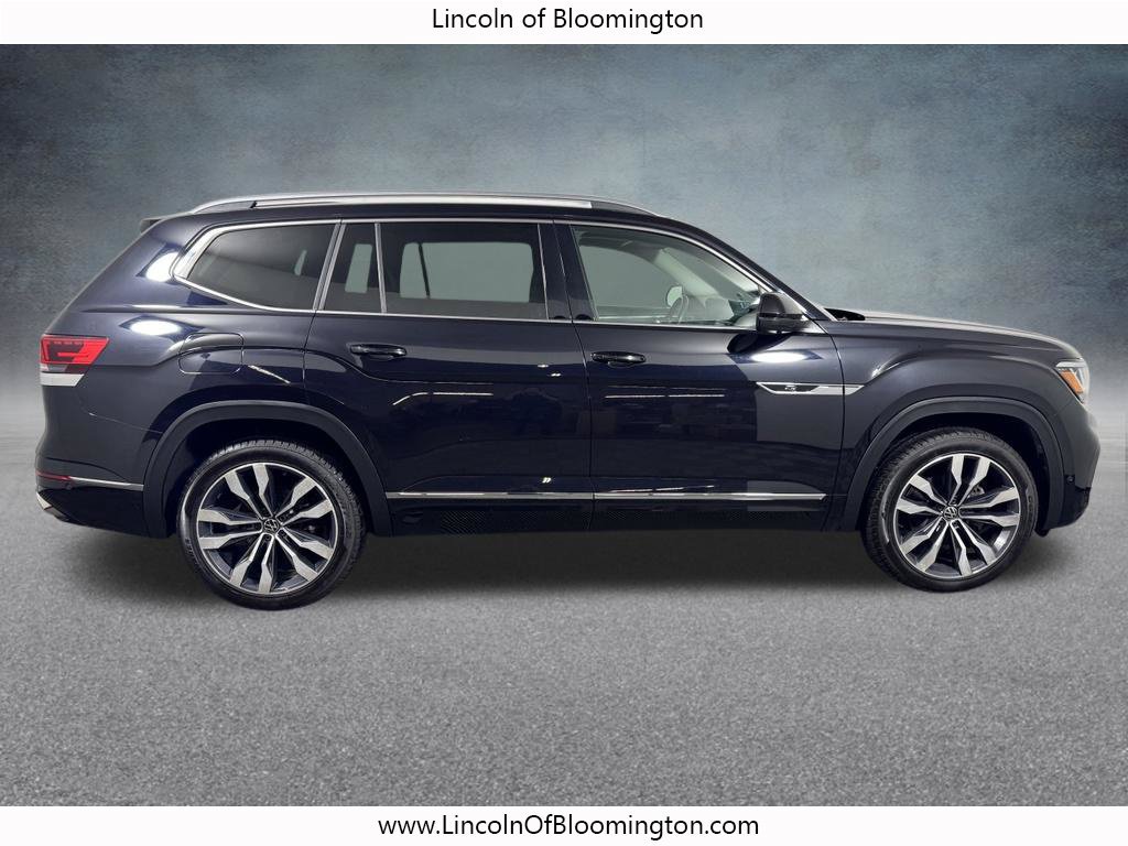 Used 2023 Volkswagen Atlas SEL Premium AWD/4WD image 4