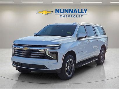 New 2025 Chevrolet Suburban LT w/ Comfort Package