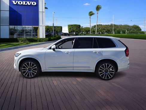 New 2026 Volvo XC90 B6 Plus w/ Protection Package Premier image 4