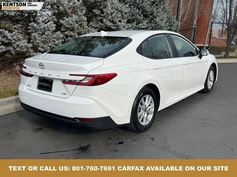 Used 2026 Toyota Camry LE image 8