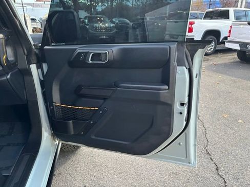 Used 2024 Ford Bronco Badlands image 29
