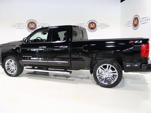 Used 2018 Chevrolet Silverado 1500 LTZ Z71 w/ LTZ Plus Package image 37