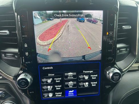 Used 2020 RAM 1500 Limited w/ Black Appearance Package image 28