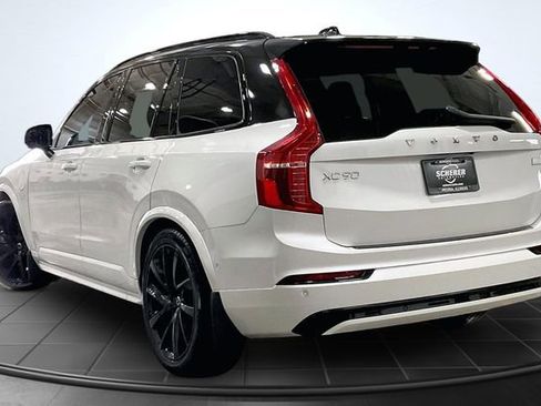 Certified 2023 Volvo XC90 T8 Ultimate w/ Lounge Package image 15