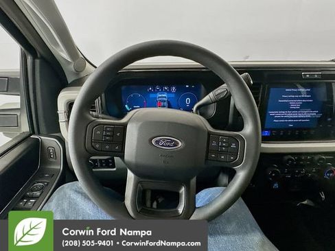 New 2026 Ford F250 XLT w/ XLT Premium Package AWD/4WD image 11