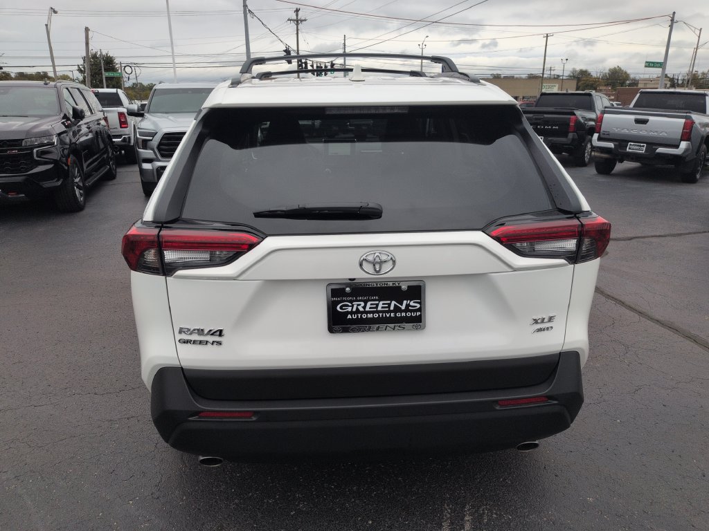Certified 2025 Toyota RAV4 XLE w/ Convenience Package AWD/4WD image 4