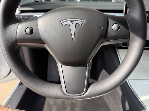 Used 2019 Tesla Model 3 Standard Range Plus RWD image 25