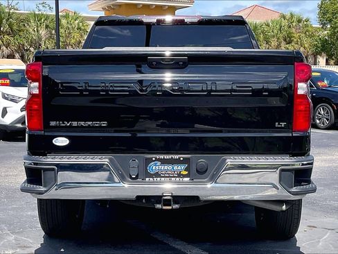 Used 2023 Chevrolet Silverado 1500 LT AWD/4WD image 5