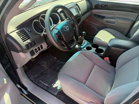 Used 2015 Toyota Tacoma 2WD Access Cab image 15