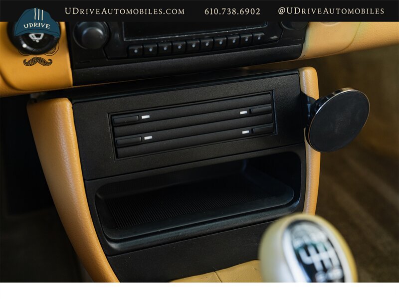 Used 2001 Porsche 911 Carrera RWD image 36