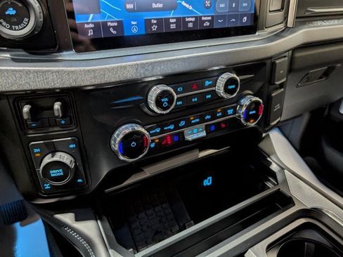 Used 2025 Ford F250 Platinum image 28