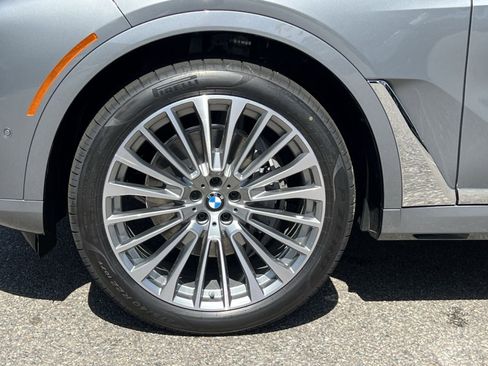 New 2026 BMW X7 xDrive40i AWD/4WD image 9