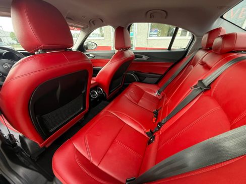 Used 2020 Alfa Romeo Giulia Ti w/ Nero Edizione RWD image 10