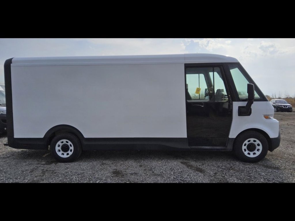 Used 2024 Chevrolet Brightdrop 600 w/ Commercial Equipment Package AWD/4WD image 9