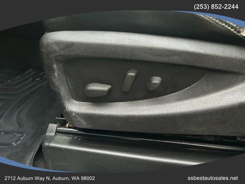 Used 2015 GMC Sierra 2500 Denali w/ Duramax Plus Package image 8