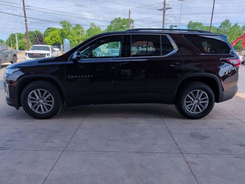 Used 2023 Chevrolet Traverse LT AWD/4WD image 4