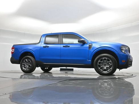 Used 2026 Ford Maverick XLT FWD image 3
