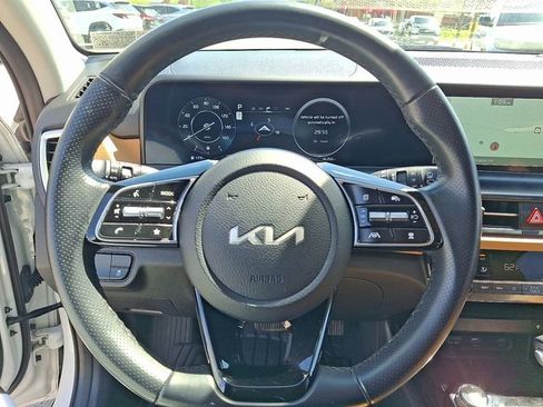 Used 2024 Kia Seltos SX AWD/4WD image 18