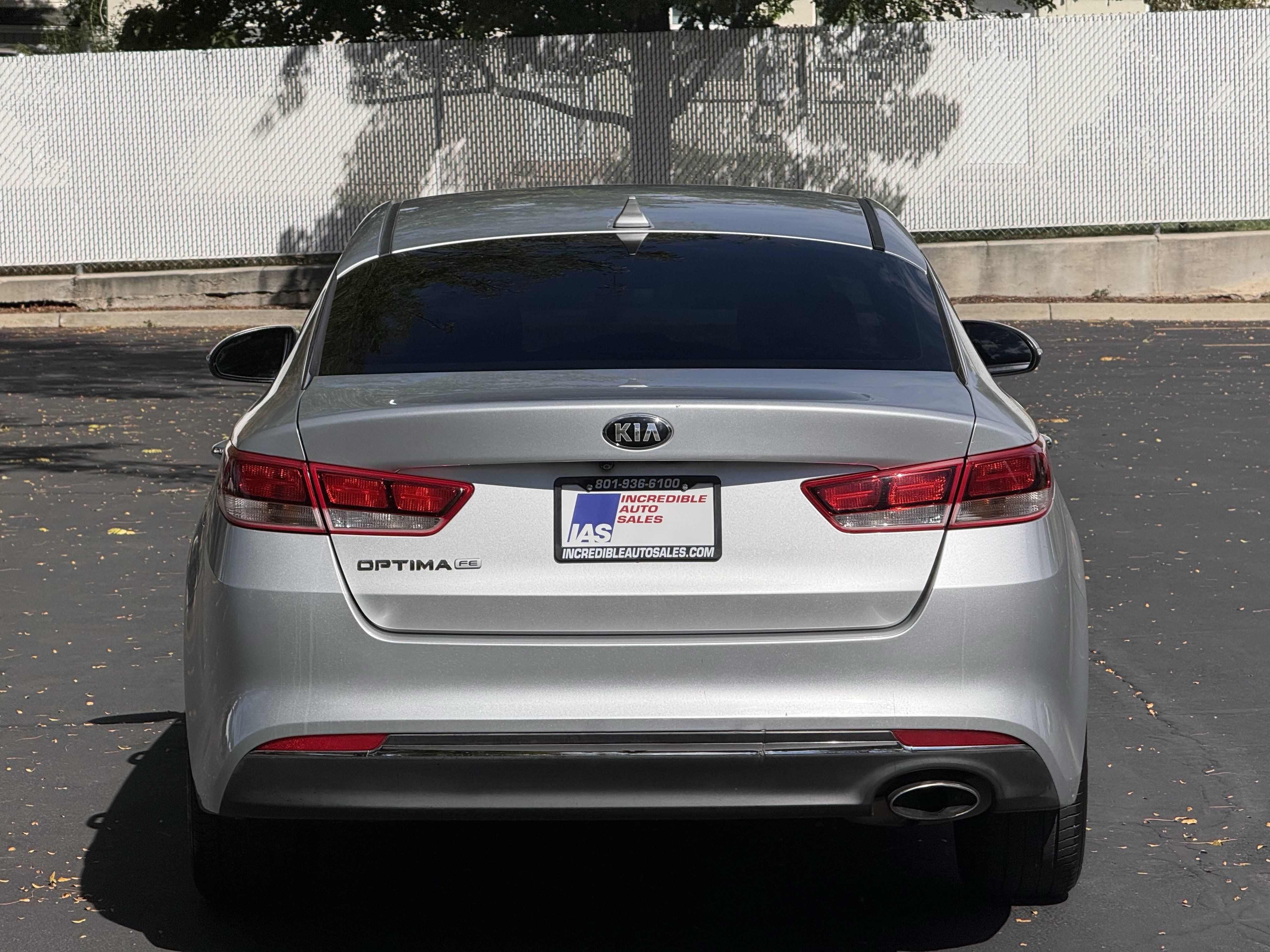 Used 2017 Kia Optima LX FWD image 5