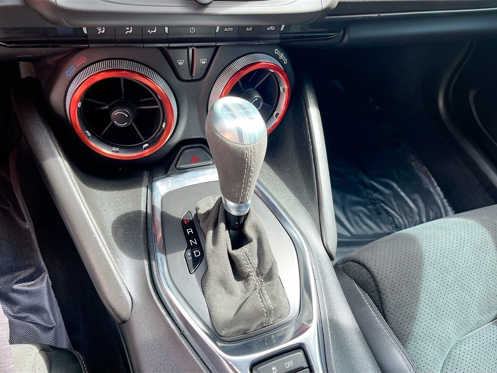 Used 2022 Chevrolet Camaro SS RWD image 17