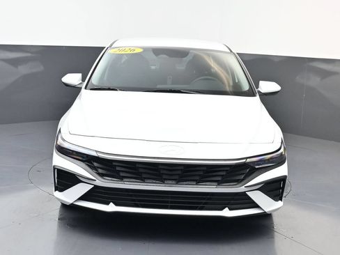 Certified 2026 Hyundai Elantra SE FWD image 9